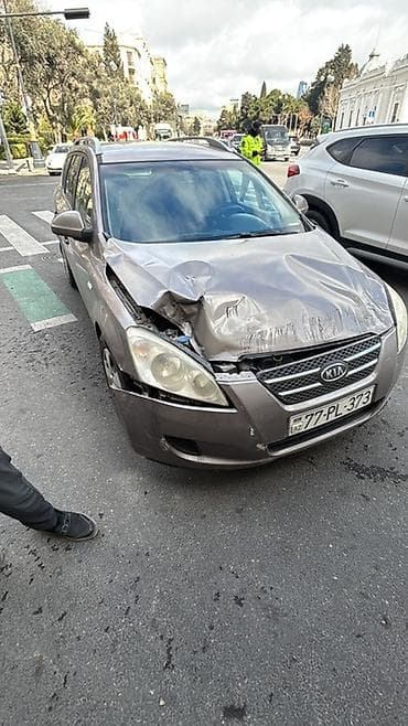 cayenne krilo 2013: Kia, 2008 il, İşlənmiş — 8