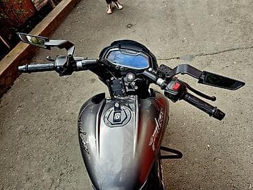 mataskilet: Bajaj 200 sm3 — 7