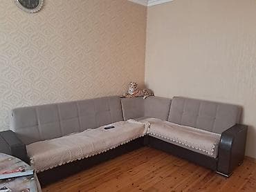 Künc divan 120 AZN açılır Bazali.
Xirdalan*AFA 1983 E