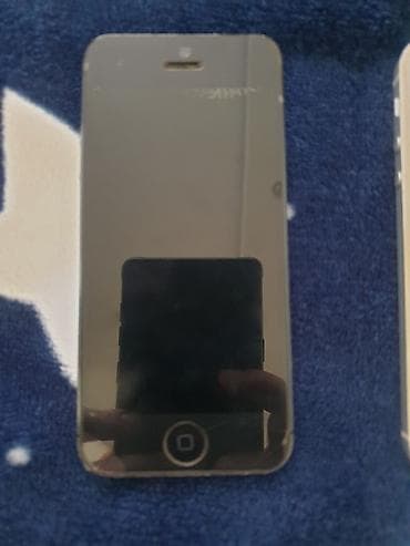 iphone 3: IPhone 5, 16 GB — 4
