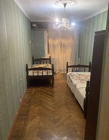 tekli carpayi: 2 təknəfərlik çarpayı, Dolab — 2