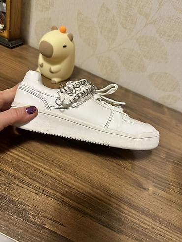 TWIST Ağ rəngli unisex krossovka ölcü 38 Hec bir defekti yoxtı❗️ Cox