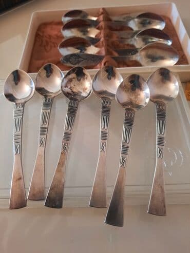 gumuş qaşıq: 10.5 sm. Tallin zərgərlik fabriki. Melxior gümüş örtüklə — 2