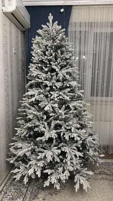 Yolka Yenidir . Kremlevski yolkasi 240 sm boyu. Zontik modeldi yeni lalafo.az -da Yolka Yenidir . Kremlevski yolkasi 240 sm boyu. Zontik modeldi yeni