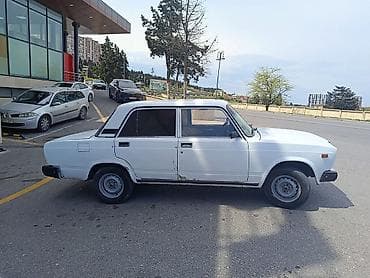 w204 salon: VAZ (LADA) 2107: 1.5 l | 2000 il 16800 km Sedan — 2