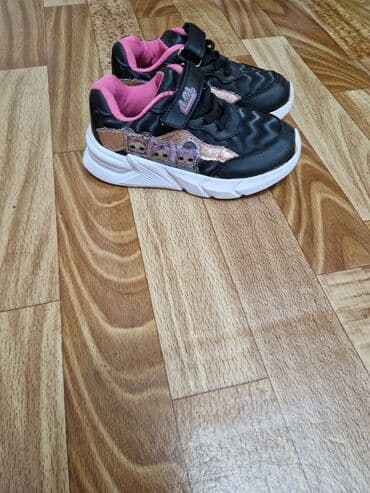 gence 29 nomreli mekteb: Krossovka, Qız üçün, 29, FLO — 1