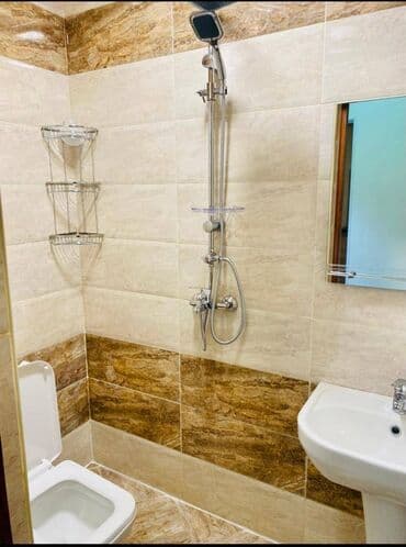 studio menzil kiraye: Binəqədi rayonu Nəsimi metrosunun yaxınlığında,3 mertebeli binanın — 7