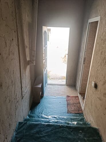 mingəçevir kirayə ev: Tecılı kirayə verilir.esyalidir,internetisuyu,işığı,qazı var.bine — 7