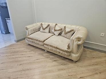 Klassik üslubda, krem rəngli 3 nəfərlik divan. - Material: Parlaq