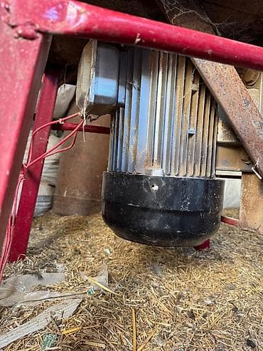 İnkubatorlar: Arpa qarugdali pres uyuden 1saata 50-60pres dograyir.3fazadir.10gun — 4