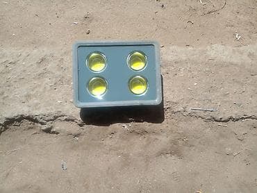 Projektorlar: LED proyektor feneri - 4 ədəd yüksək parlaqlıqlı LED modulu ilə güclü — 1