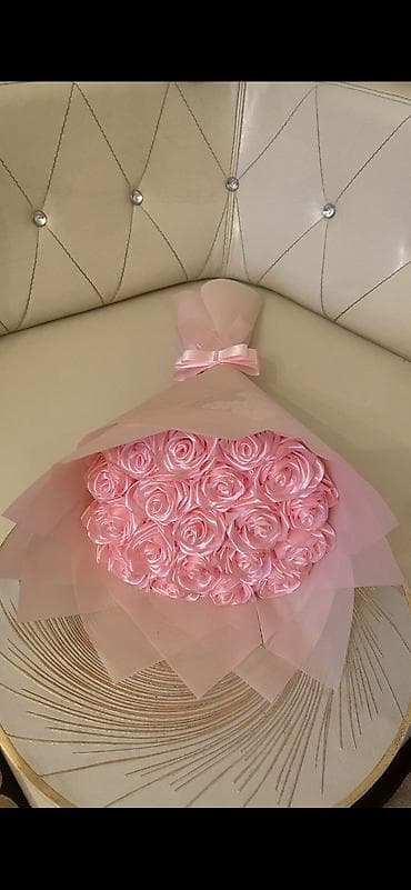 Мужская обувь: Satilirlar endirim olub giymetler gul sayina gore deyişir.Lent buket — 4