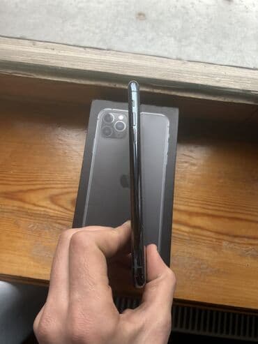 işlənmiş iphone 13 pro: IPhone 11 Pro Max, 64 GB, Yaşıl, Simsiz şarj, Face ID — 2