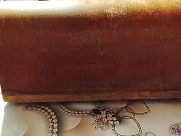 ingilis dili testleri: Məhsul: STARS mexaniki tikiş maşını Xüsusiyyətlər: - Korpus: metal — 5