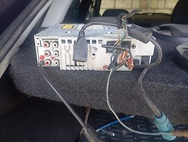televizor 32 inca: Alpine CDE-9880R avtomobil CD receiveri - Model: Alpine CDE-9880R - — 2