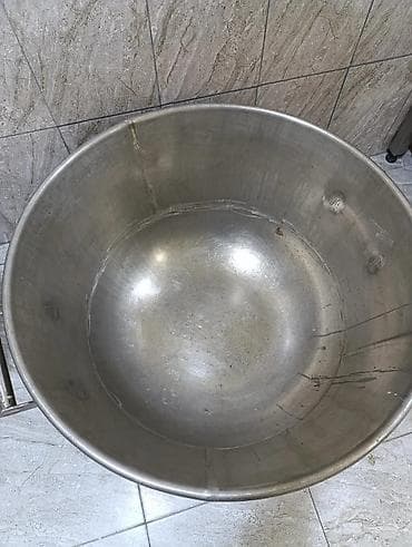 Qazanlar: Qazan, rəng - Gümüşü, Paslanmayan polad, 5-dən çox l — 2