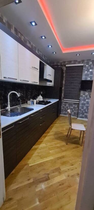 ehmedlide menziller: Əhmədli metrosuna yaxin ukraina dairesine yaxin 17 mertebeli binanın — 2