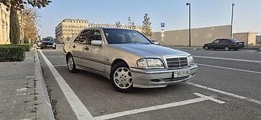 mersedes satilir: Mercedes-Benz C-Class: 2.2 l | 2000 il Sedan — 1