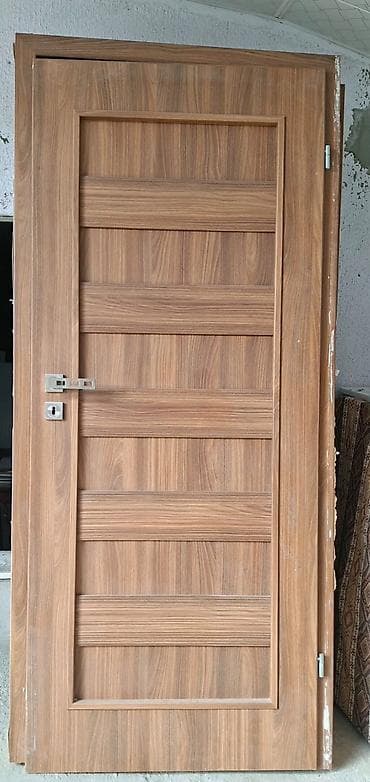 Qonaq otağı üçün İşlənmiş Otaq qapısı 90x210 sm Çərçivə ilə, Zəmanətli, Ünvandan götürmə
