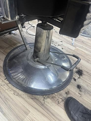 gozellik salon dizaynlari: Saş kəsimi kreslosu — 2