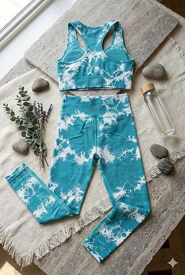 İdman geyim dəsti – top və tayt - Rəng/pattern: mavi-ağ tie-dye - İki