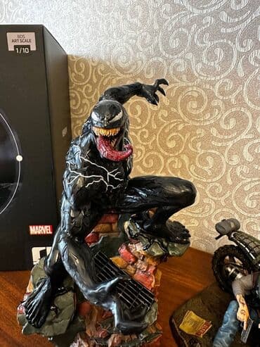 товары для рыбалки: Venom fiqur — 3
