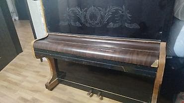 gitara aksesuar: Məhsul: Şaquli piano Təsvir: - Korpus: klassik şaquli (upright) — 1