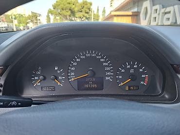 mercedes 160 a: Mercedes-Benz E-Class: 2.6 l | 2000 il Sedan — 3