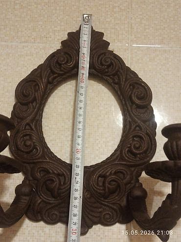 qirmizi sam: Divar üçün dekorativ şamdan-çərçivə - Material: tökmə metal (çəkmə — 5
