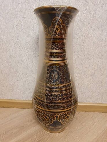 Bir vaza lalafo.az -da Bir vaza