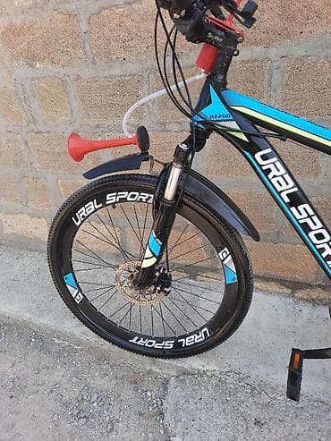 Велосипеды: URAL SPORT dağ velosipedi Xüsusiyyətlər: - Çərçivə: URAL SPORT — 2