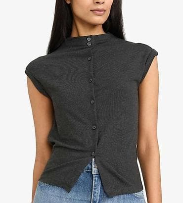 toy geyimleri instagram: S razmer elastin olcudu yumusaqdi bedene normal oturur yenidir — 1