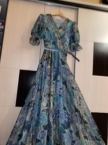 şifon donlar: Məhsul: Uzun, çiçək naxışlı qadın paltarı - Rəng və naxış: Mavi və — 1