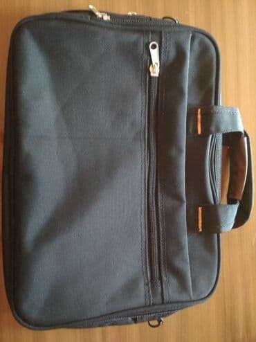 Çanta satılır. Heç bir problemi yoxdur. 100 %. İçinə sənəd və sair
