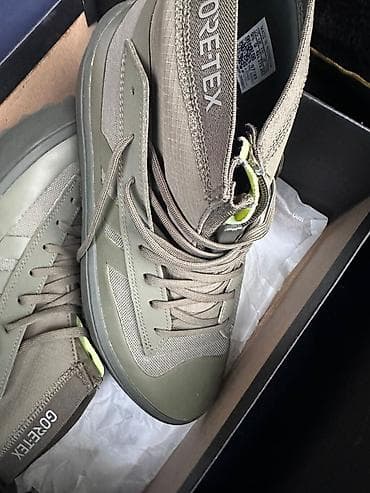 botinka ayaqqabılar: Adidas GORE-TEX kişi botları - Model: Adidas yüksək boğaz — 2