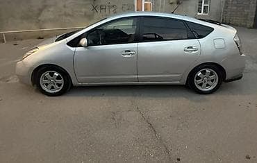 Toyota Prius: 1.5 l | 2009 il Hetçbek