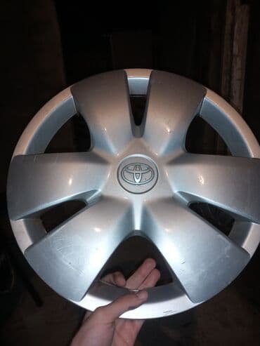 Disklər: Toyota prius 20 kuza original təkər qapaqları 3 ededi var yeni — 1