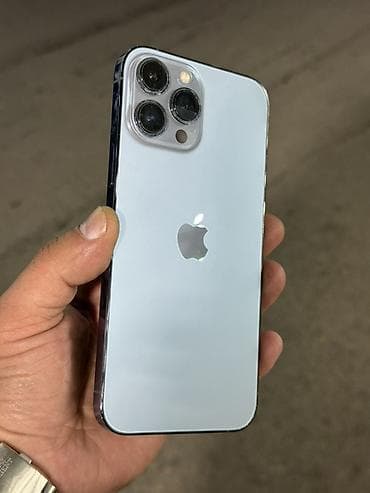 huawei 90 pro: IPhone 13 Pro Max, Göy — 3
