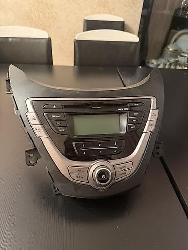 mp3 fm modulator: Avtomobil maqnitofonu (orijinal panel ilə) Xüsusiyyətlər: - FM/AM — 2