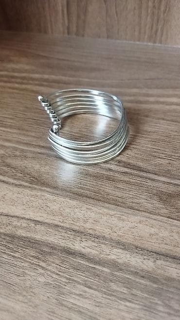 6 ədəd metal bilərziklər – 2 model - Model 1: Minimalist, gümüş lalafo.az -da 6 ədəd metal bilərziklər – 2 model - Model 1: Minimalist, gümüş