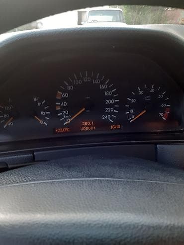 ucuz afdamabil: Mercedes-Benz E-Class: 2.4 l | 1998 il Sedan — 5