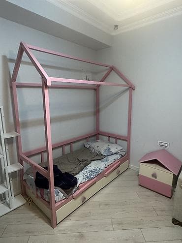 Qız üçün, İşlənmiş, Çarpayı, Bazasız, Matras ilə, Siyirməli