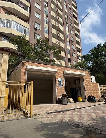 qapi ustu asmalar: Avtoyumaya icarəyə verilir.Avtoyuma 3-cü mikrorayon bazarıynan üzbəüz — 1