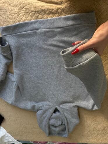 зеленые мужские спортивные костюмы: Boz rəngli kapüşonlu svitşot - Klassik düz kəsim, kapüşonlu dizayn - — 2