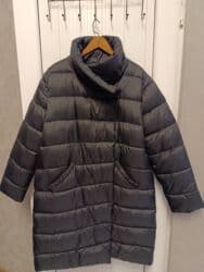 Qara üfüqi kapitone tikişli, minimalist və gündəlik şəhər tərzinə