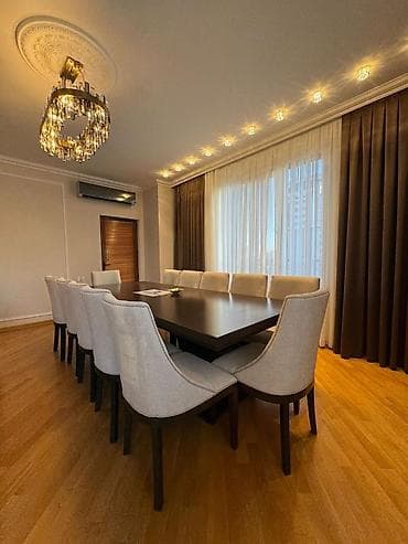 saloglu stullar: Masa desti 12 eded stulnan 1300₼ satilir .Tezedir .4500₼ alinib — 1