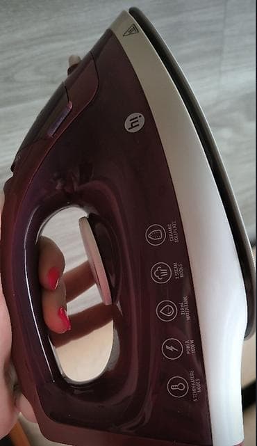 utuler: Elektrik ütü - Güc: 1600 W - Temperatur rejimləri: 4 səviyyə - Buxar — 4