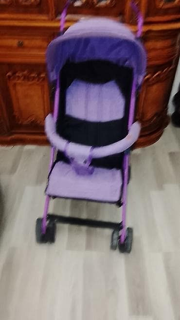 Gəzinti arabaları: Klassik gəzinti arabası, İşlənmiş, Yaş: 30 ay, Ünvandan götürmə, Ödənişli çatdırılma — 1