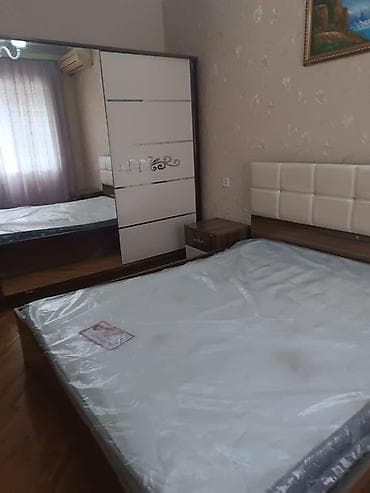 gencede ev: Xanım otaq yoldaşı axdarılır. Ünvan: Ayna Sultanova, Əcəmi naxcivani — 2