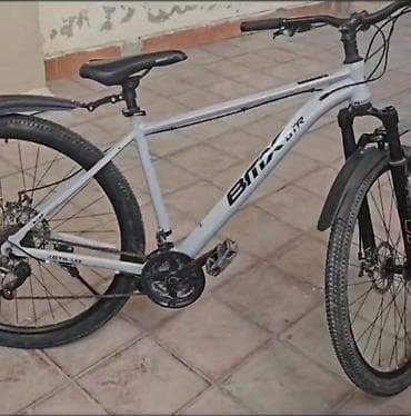 BMx GTR dağ velosipedi - Rəng: ağ/gri gövdə, qara asqılı ön çəngəl -